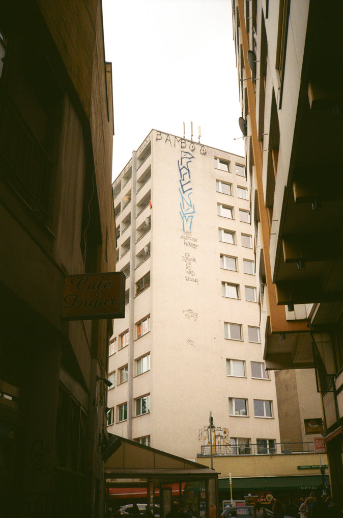 PHENUM x ARBEITSLOSE KUNST